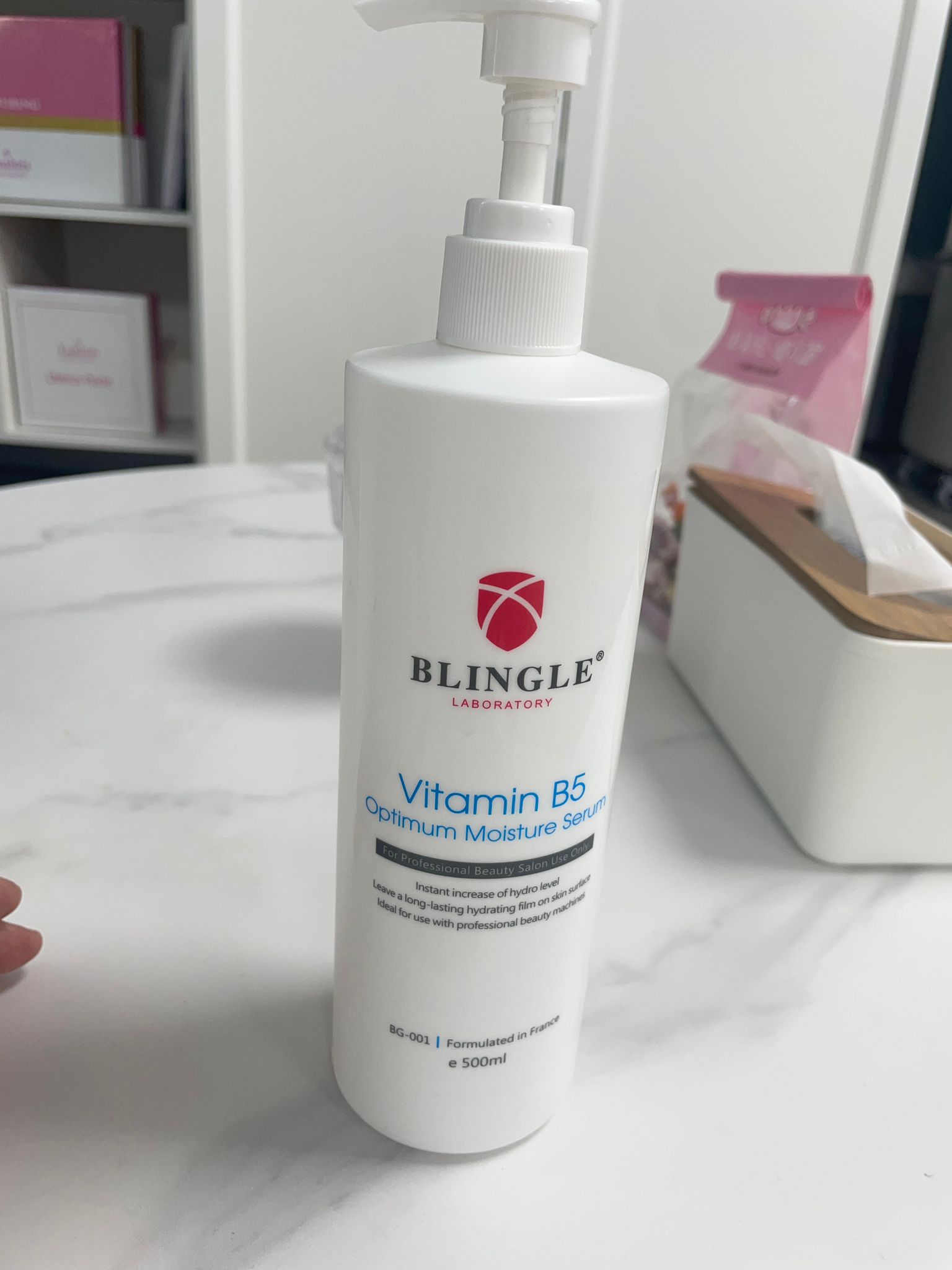 HYDRATING CLEANSING GEL